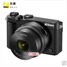 尼康（Nikon）J5 微單相機 尼克爾 VR防抖 J5+1 10-30mm f/3.5-5.6 PD鏡頭 黑色（可更換鏡頭 4K視頻錄制）